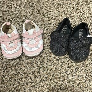 Size 4 girl shoes